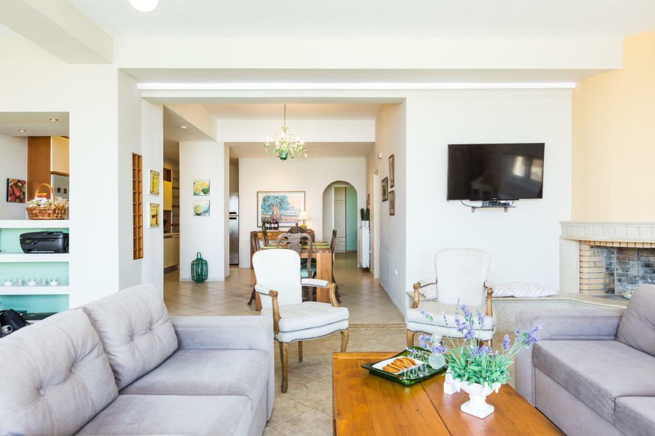 Espera Luxury Beach Front Residence With Pool & Bbq, By Thinkvilla Rethymno (Crete) ภายนอก รูปภาพ